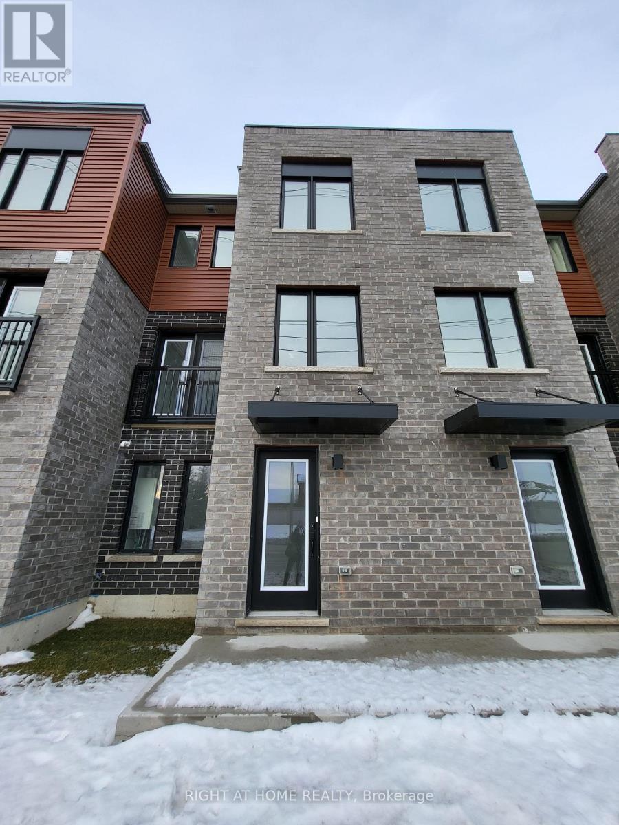 23 FAIRLANE AVENUE, barrie (painswick south), Ontario