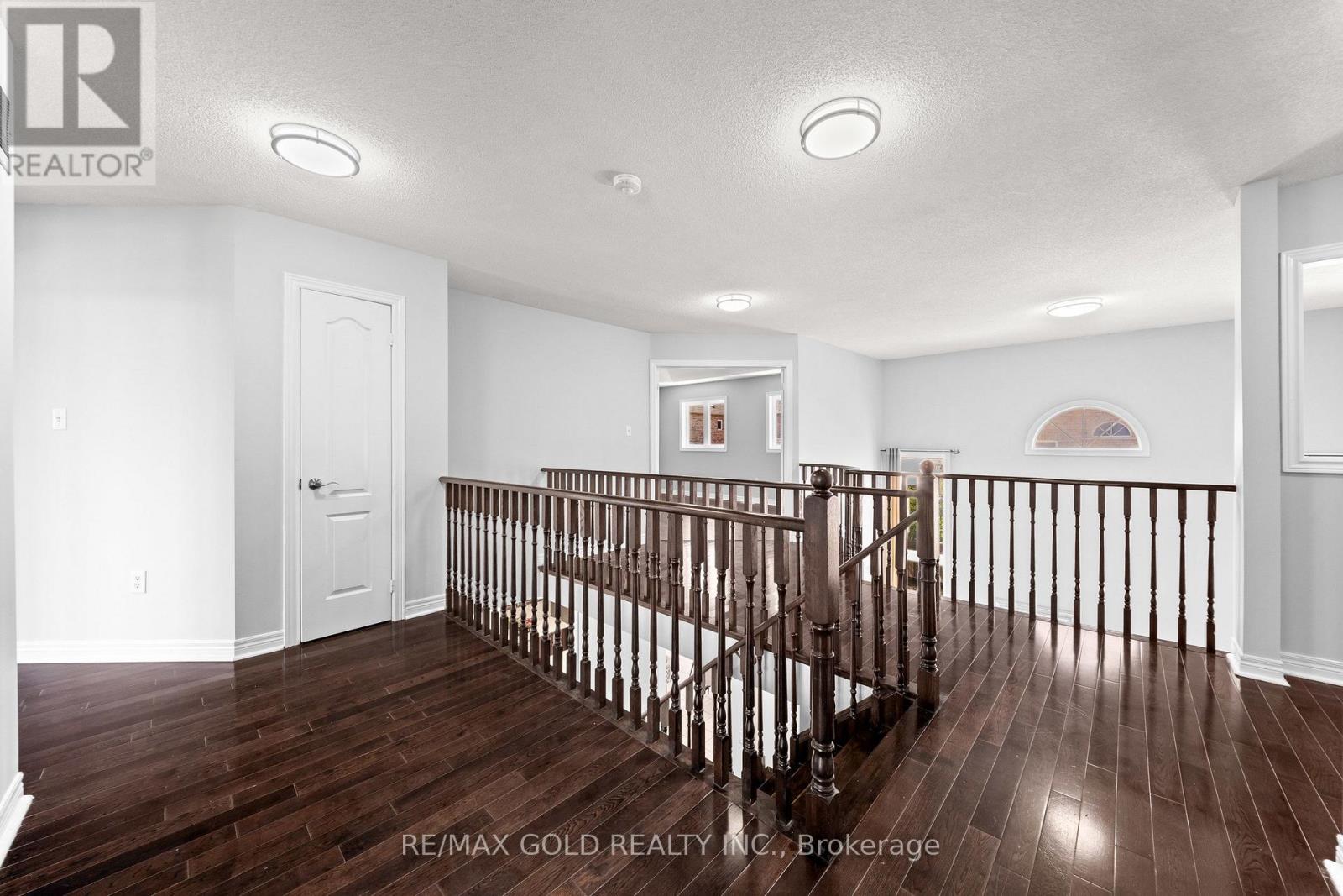 54 Blazing Star Drive, Brampton, Ontario  L6R 3E7 - Photo 23 - W13654032