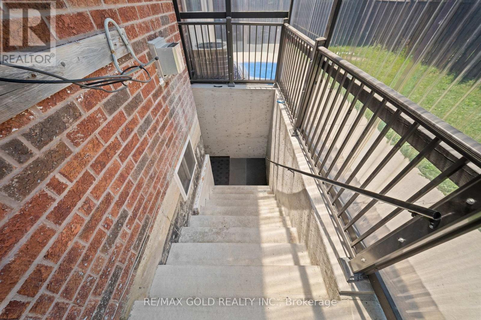 54 Blazing Star Drive, Brampton, Ontario  L6R 3E7 - Photo 40 - W13654032