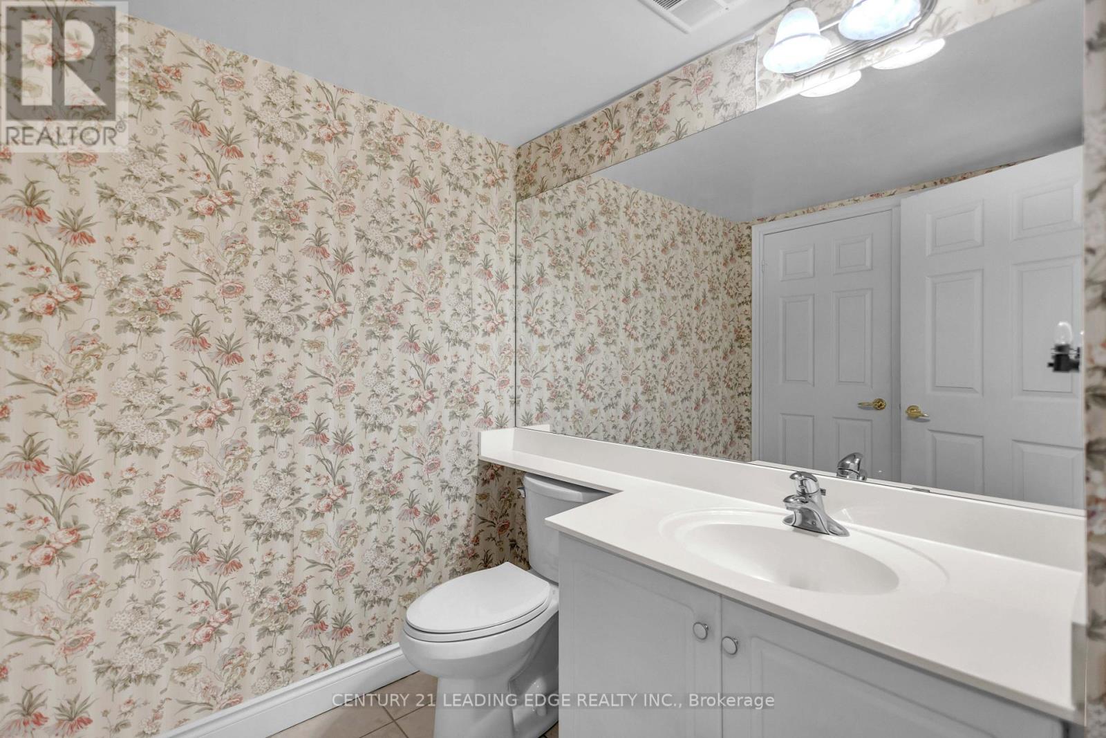403 - 442 Maple Ave Avenue, Burlington, Ontario  L7S 2L7 - Photo 14 - W13654036