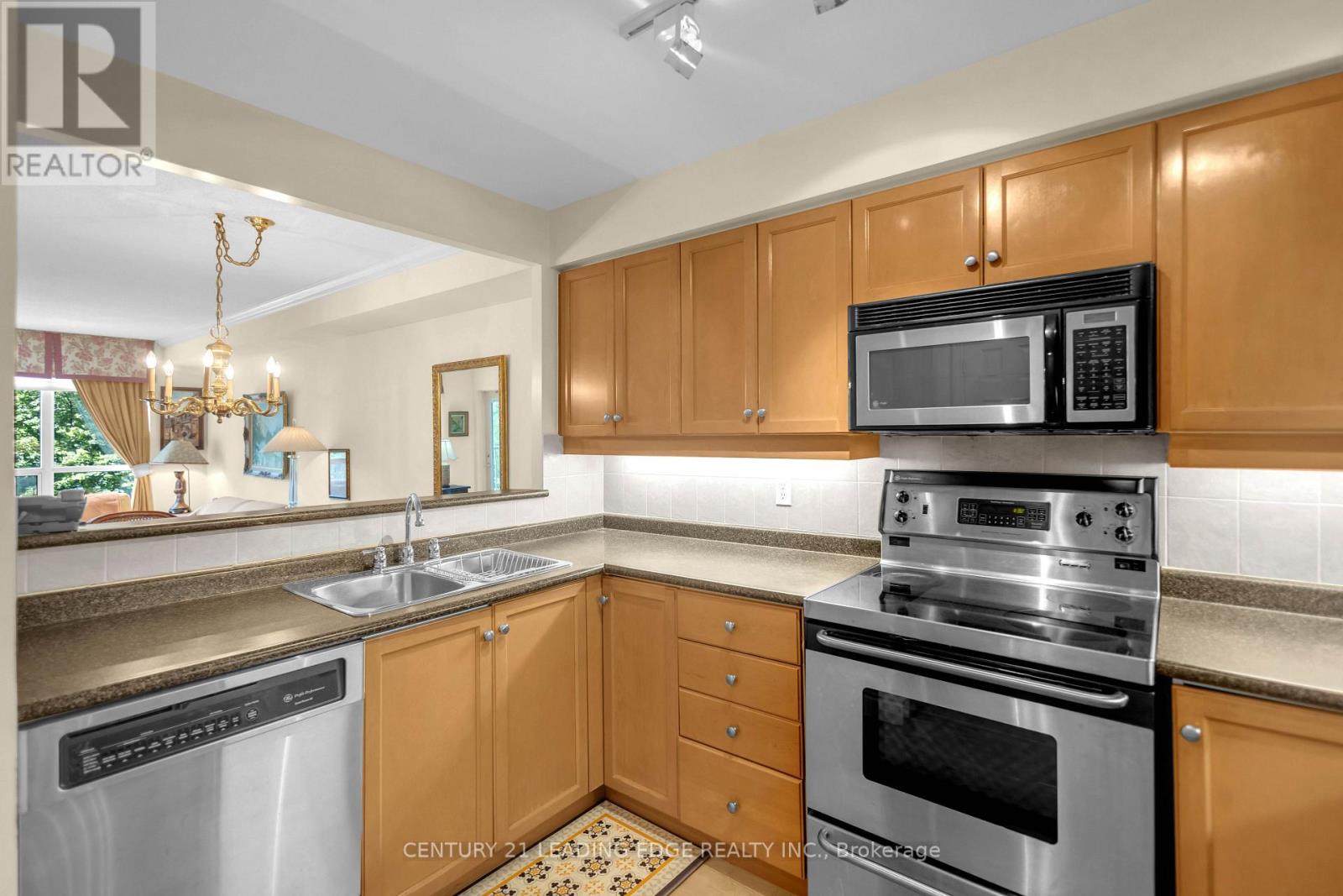 403 - 442 Maple Ave Avenue, Burlington, Ontario  L7S 2L7 - Photo 28 - W13654036