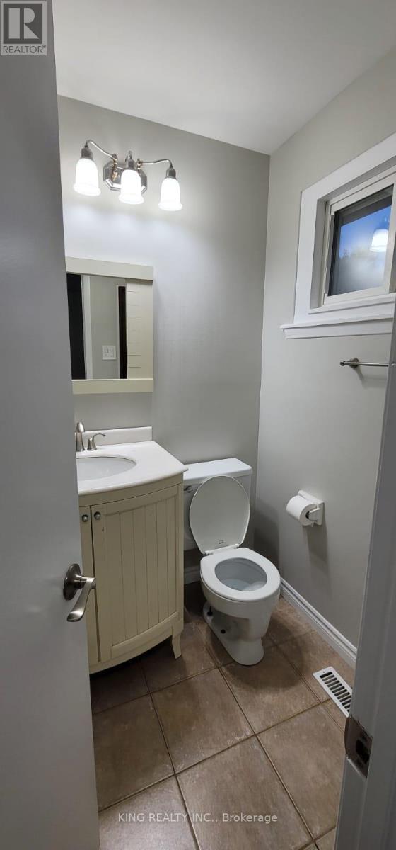 13 Brookland Drive W, Brampton, Ontario  L6T 2M4 - Photo 12 - W13654040