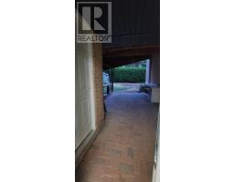 13 BROOKLAND DRIVE W, Brampton, Ontario