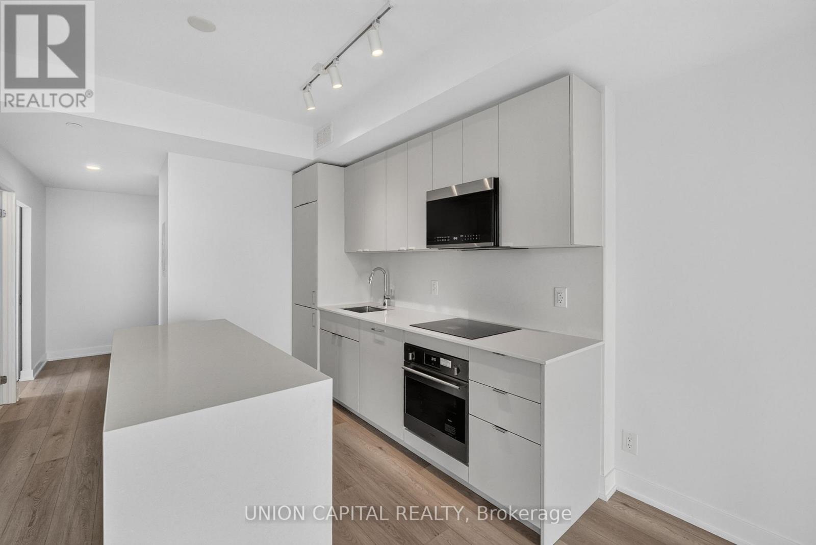 910 - 1660 Bloor Street W, Toronto, Ontario  M6P 0C6 - Photo 10 - W13654042