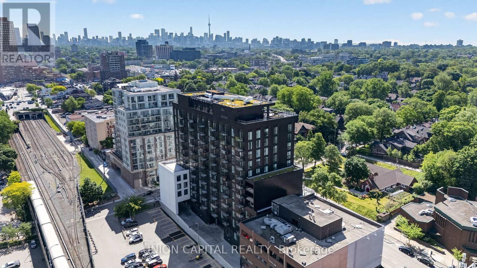 910 - 1660 Bloor Street W, Toronto, Ontario  M6P 0C6 - Photo 2 - W13654042