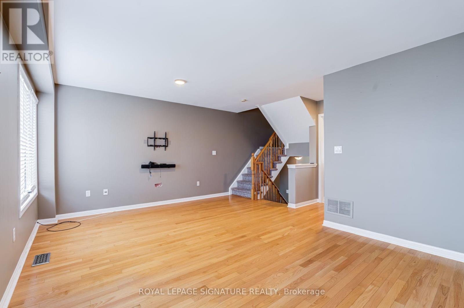 250 Richvale Drive S, Brampton, Ontario  L6Z 4W2 - Photo 8 - W13654106