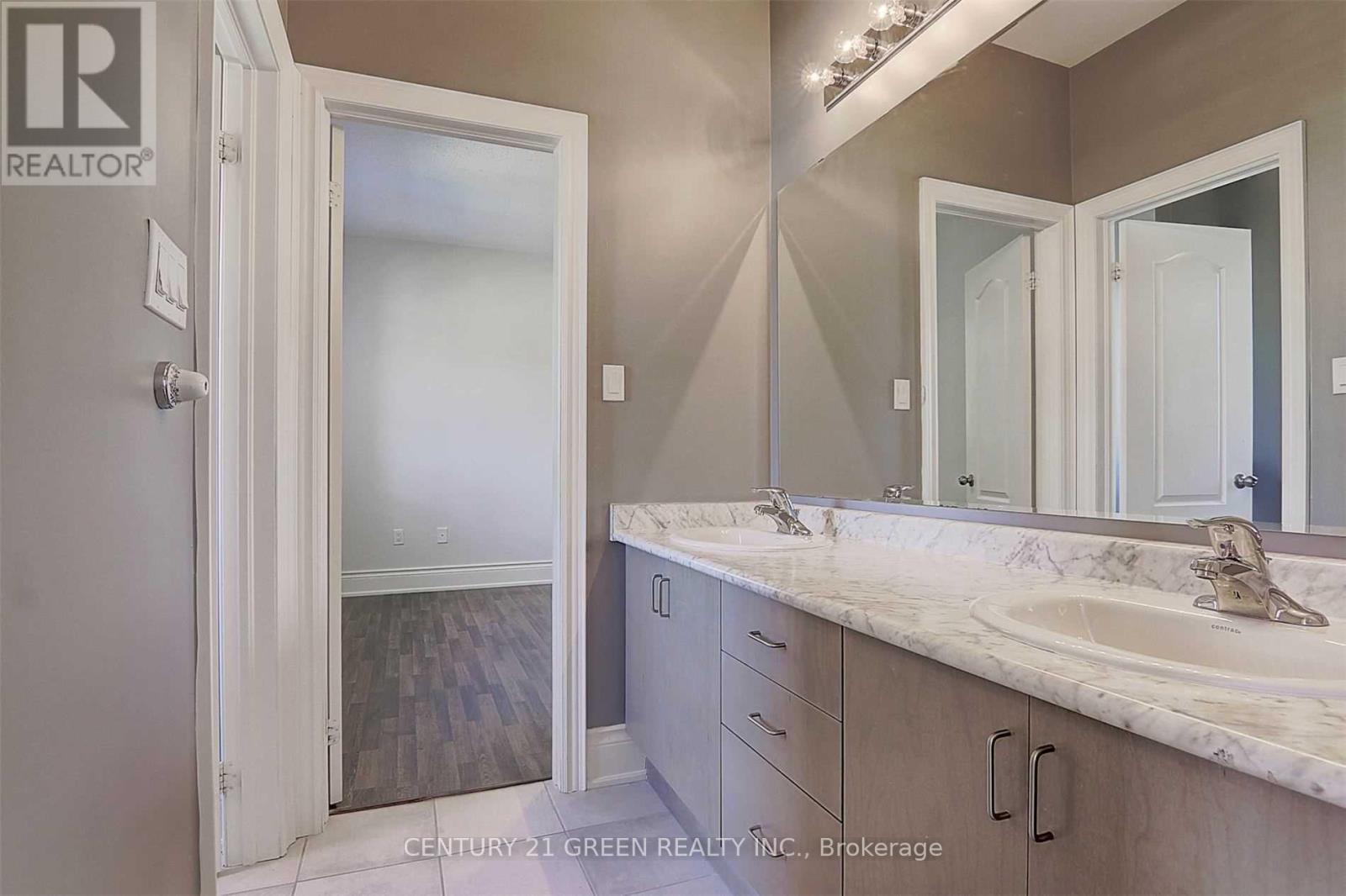 3276 Meadow Marsh Crescent, Oakville, Ontario  L6H 0T6 - Photo 31 - W13654108