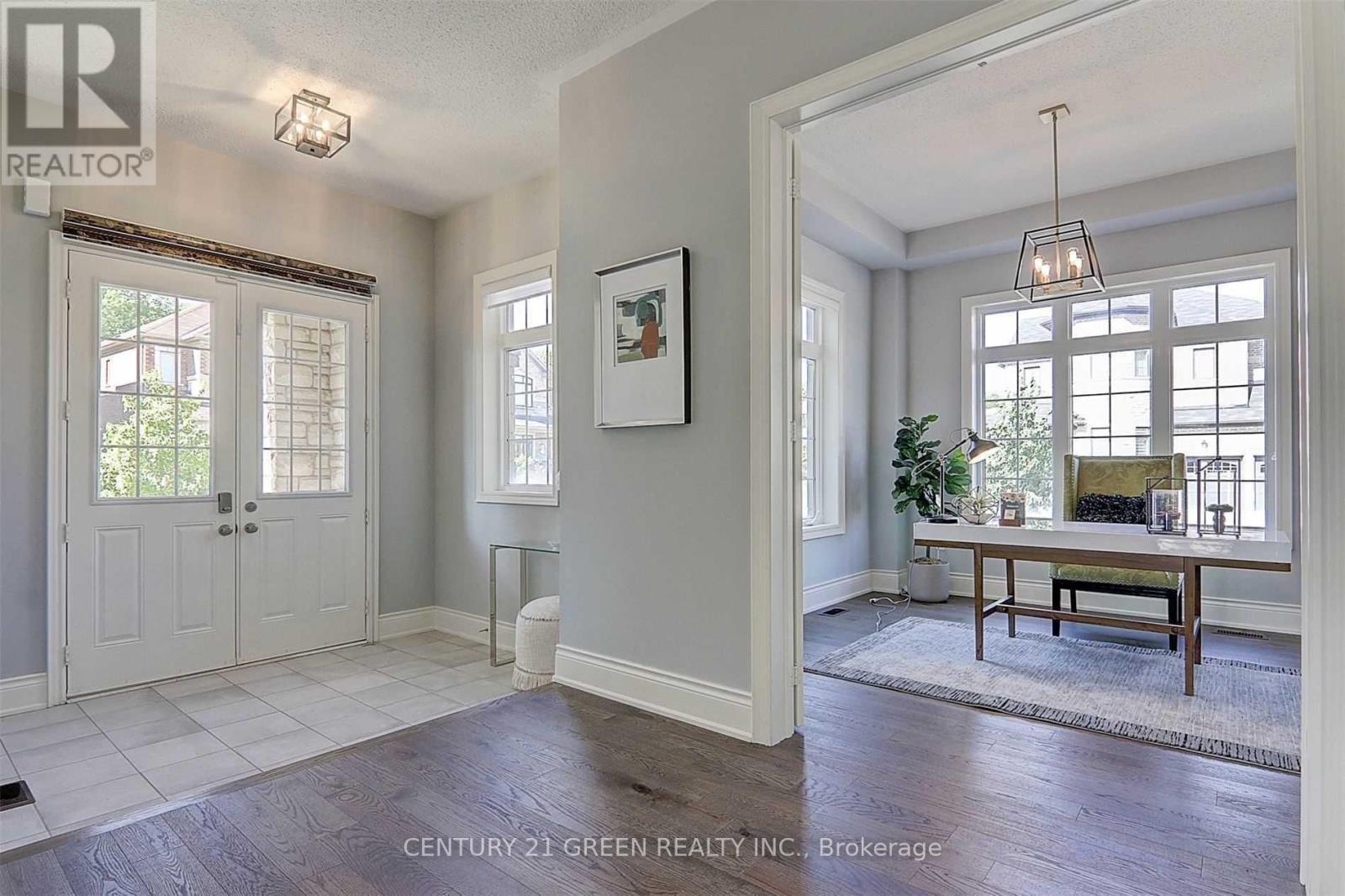 3276 Meadow Marsh Crescent, Oakville, Ontario  L6H 0T6 - Photo 6 - W13654108