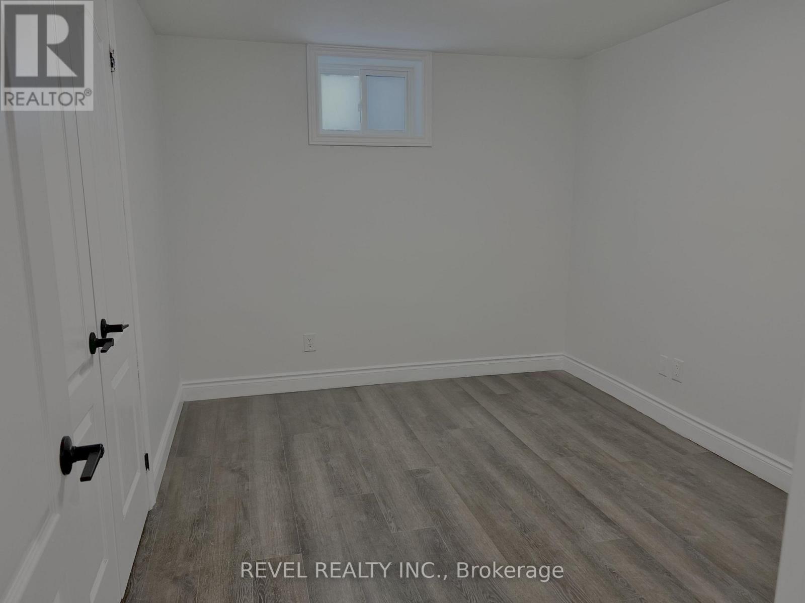 Lower - 636 Scarlett Road S, Toronto, Ontario  M9P 2S9 - Photo 14 - W13654112