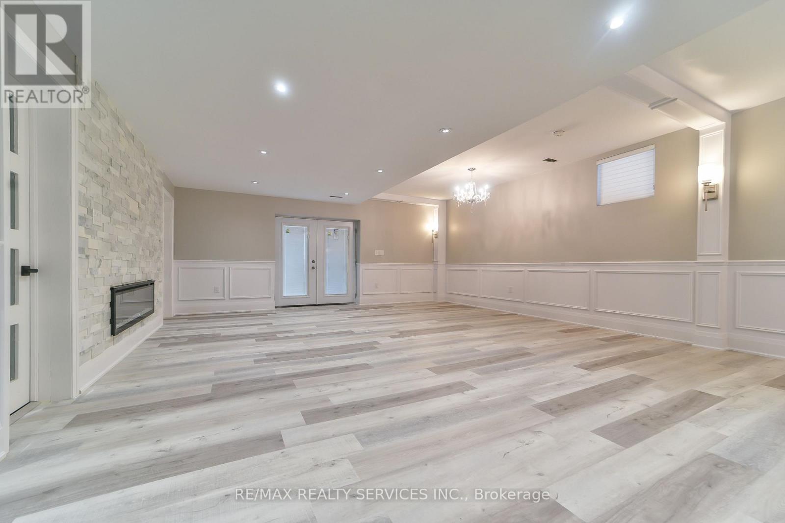 Bsmt - 20 Malaspina Close, Brampton, Ontario  L6Y 6E2 - Photo 16 - W13654114