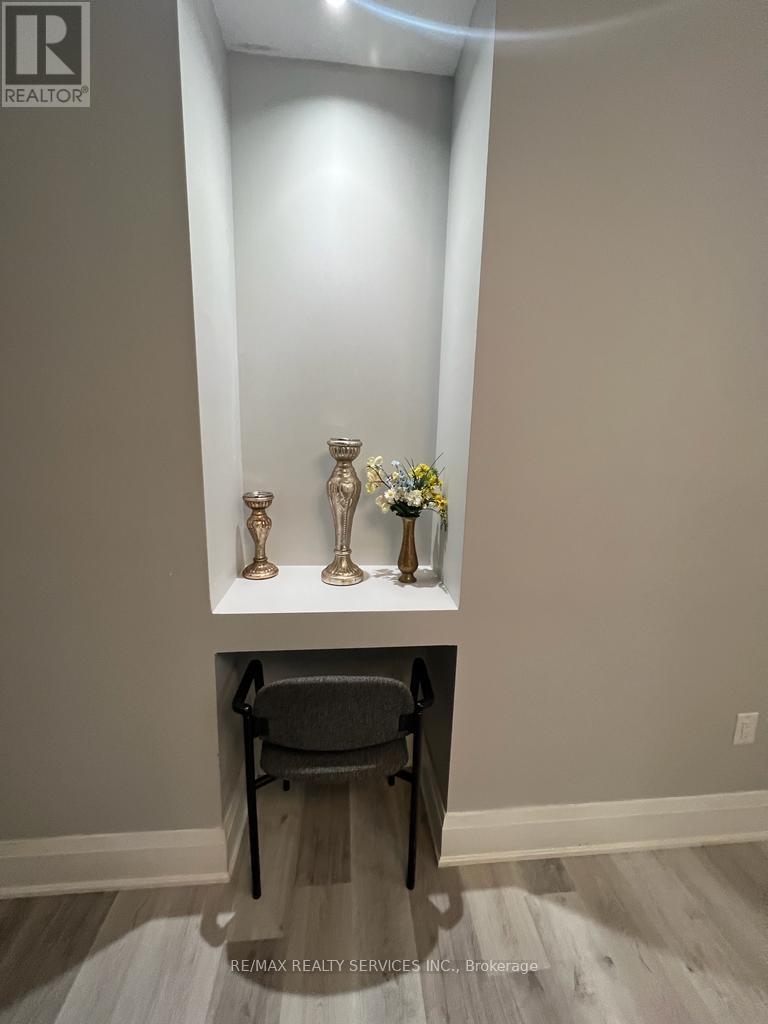 Bsmt - 20 Malaspina Close, Brampton, Ontario  L6Y 6E2 - Photo 24 - W13654114