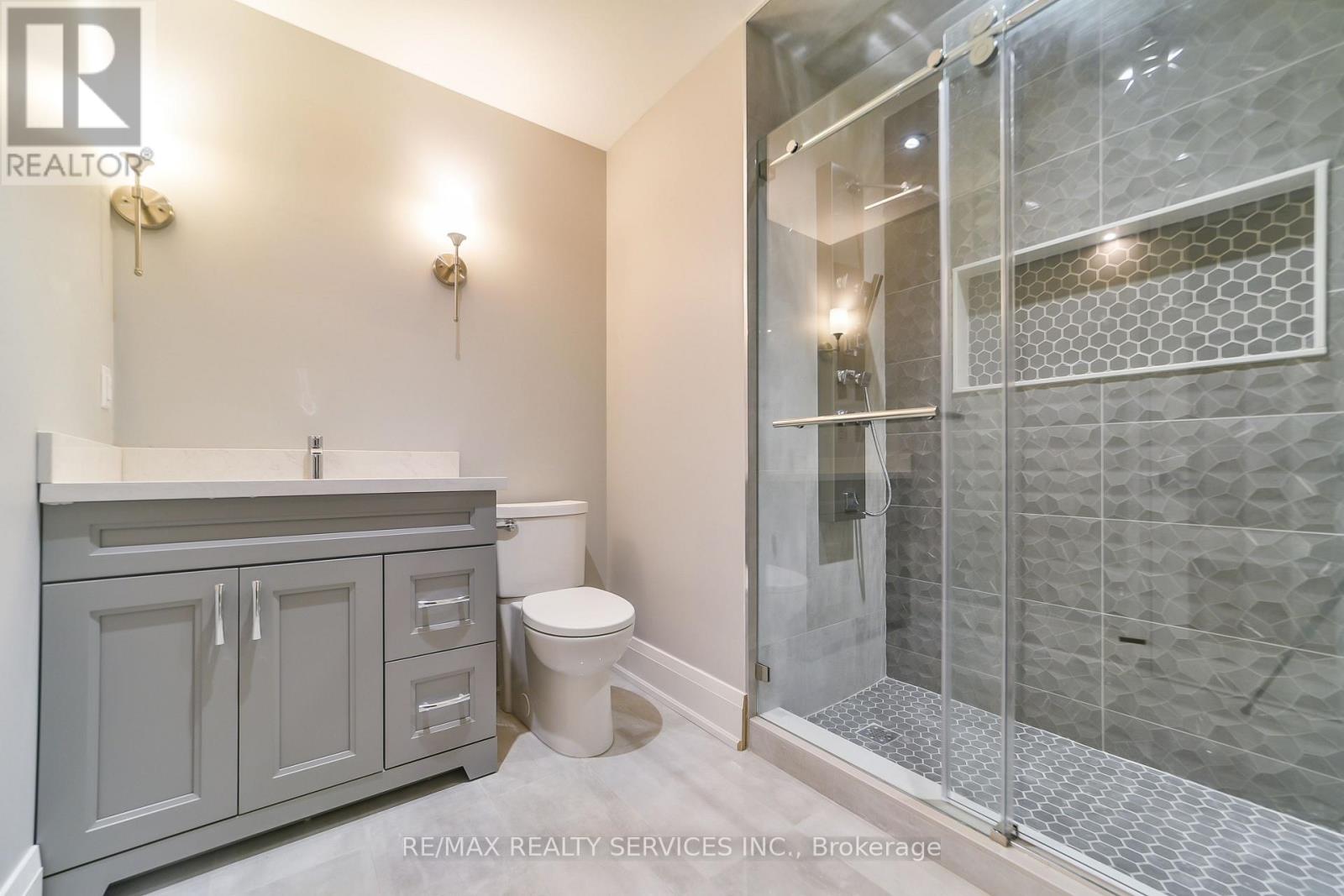 Bsmt - 20 Malaspina Close, Brampton, Ontario  L6Y 6E2 - Photo 43 - W13654114