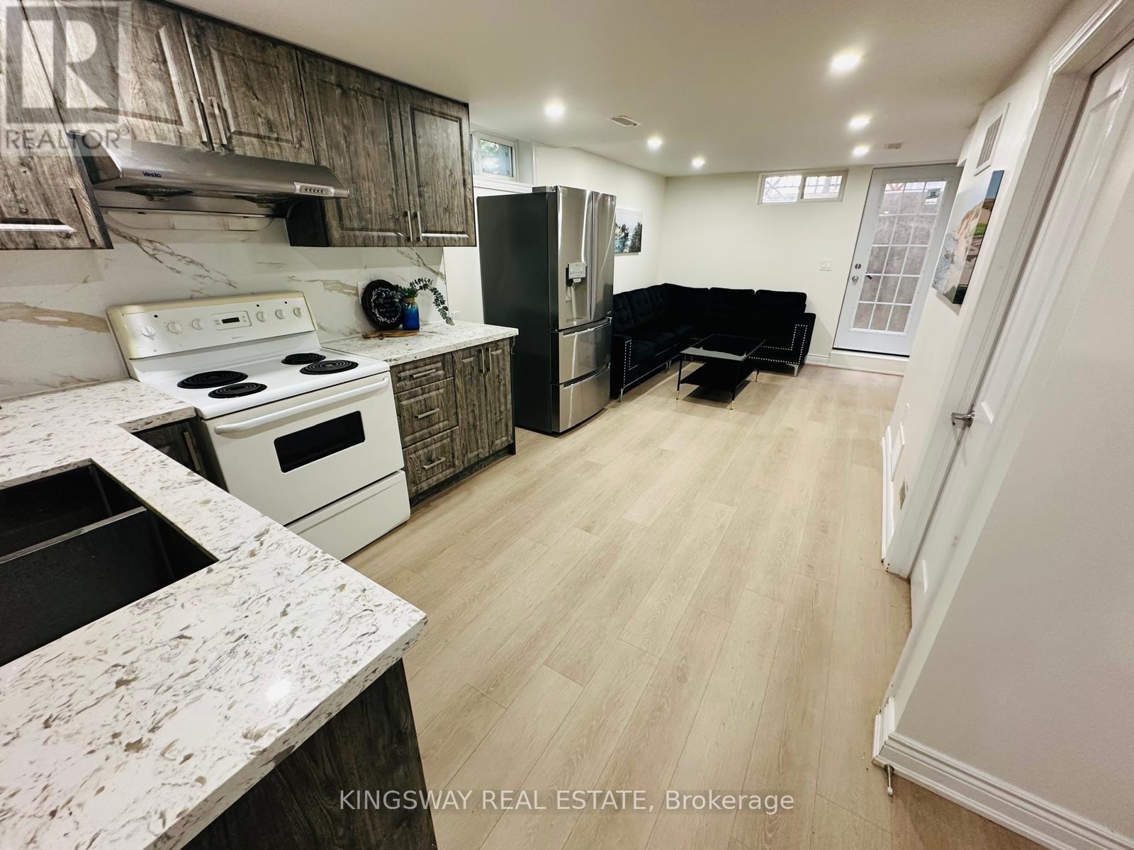 35 Silver Aspen Crescent, Kitchener, Ontario  N2N 1H5 - Photo 28 - X13648016