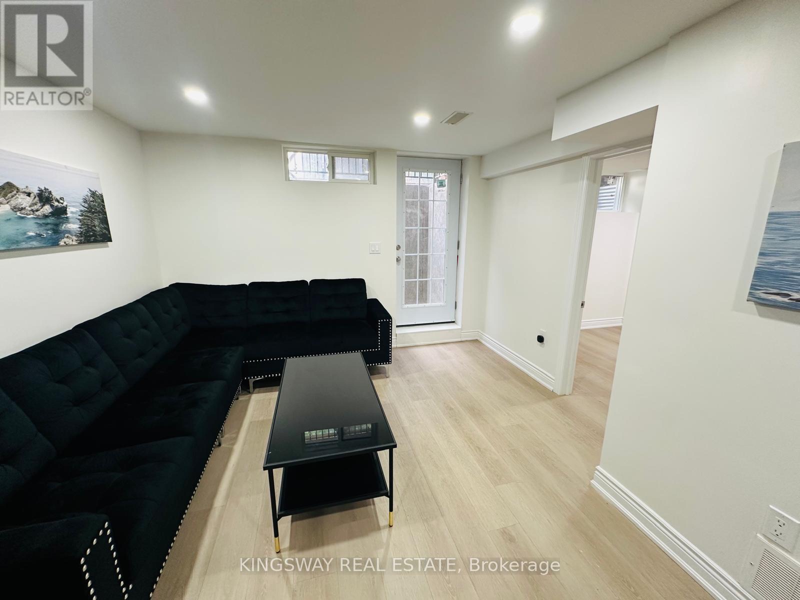 35 Silver Aspen Crescent, Kitchener, Ontario  N2N 1H5 - Photo 30 - X13648016