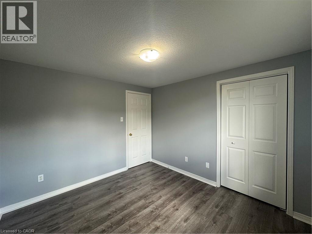 51 Critcher Avenue, Cambridge, Ontario  N1T 2C6 - Photo 12 - 40854133