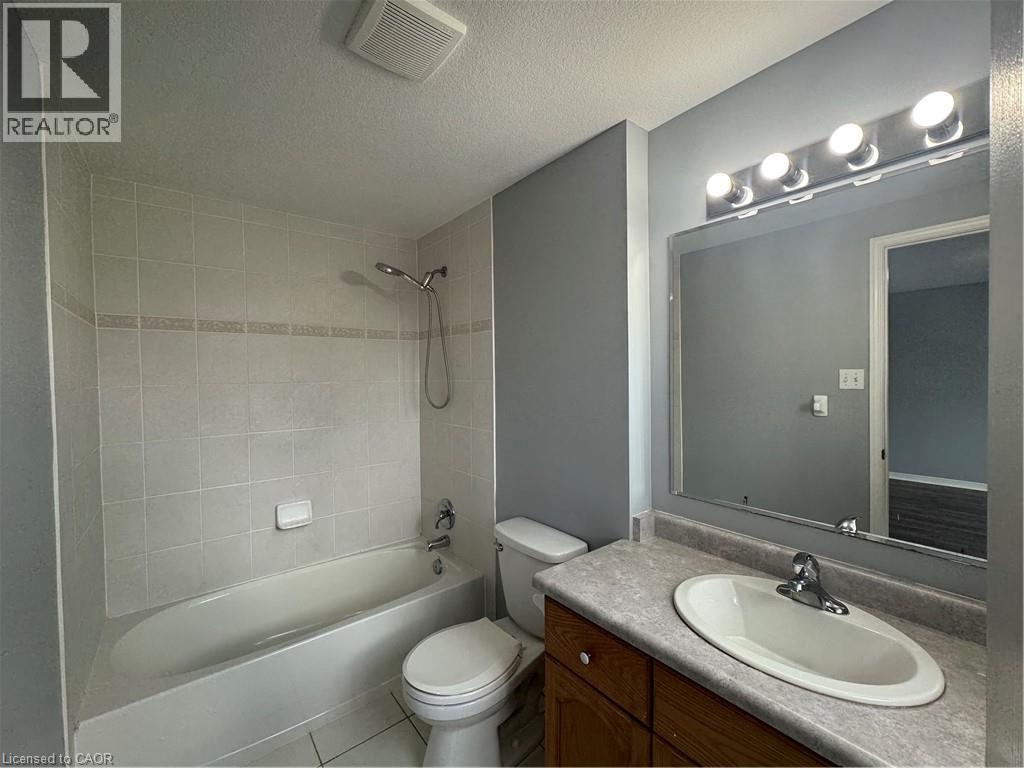 51 Critcher Avenue, Cambridge, Ontario  N1T 2C6 - Photo 18 - 40854133