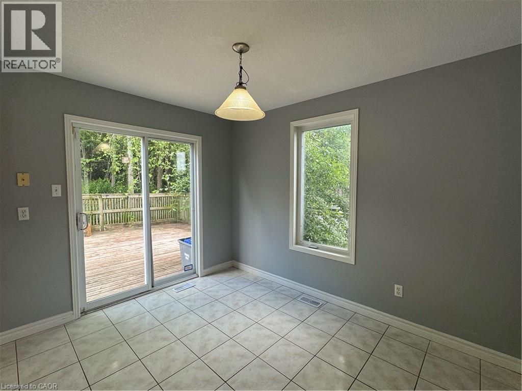 51 Critcher Avenue, Cambridge, Ontario  N1T 2C6 - Photo 5 - 40854133