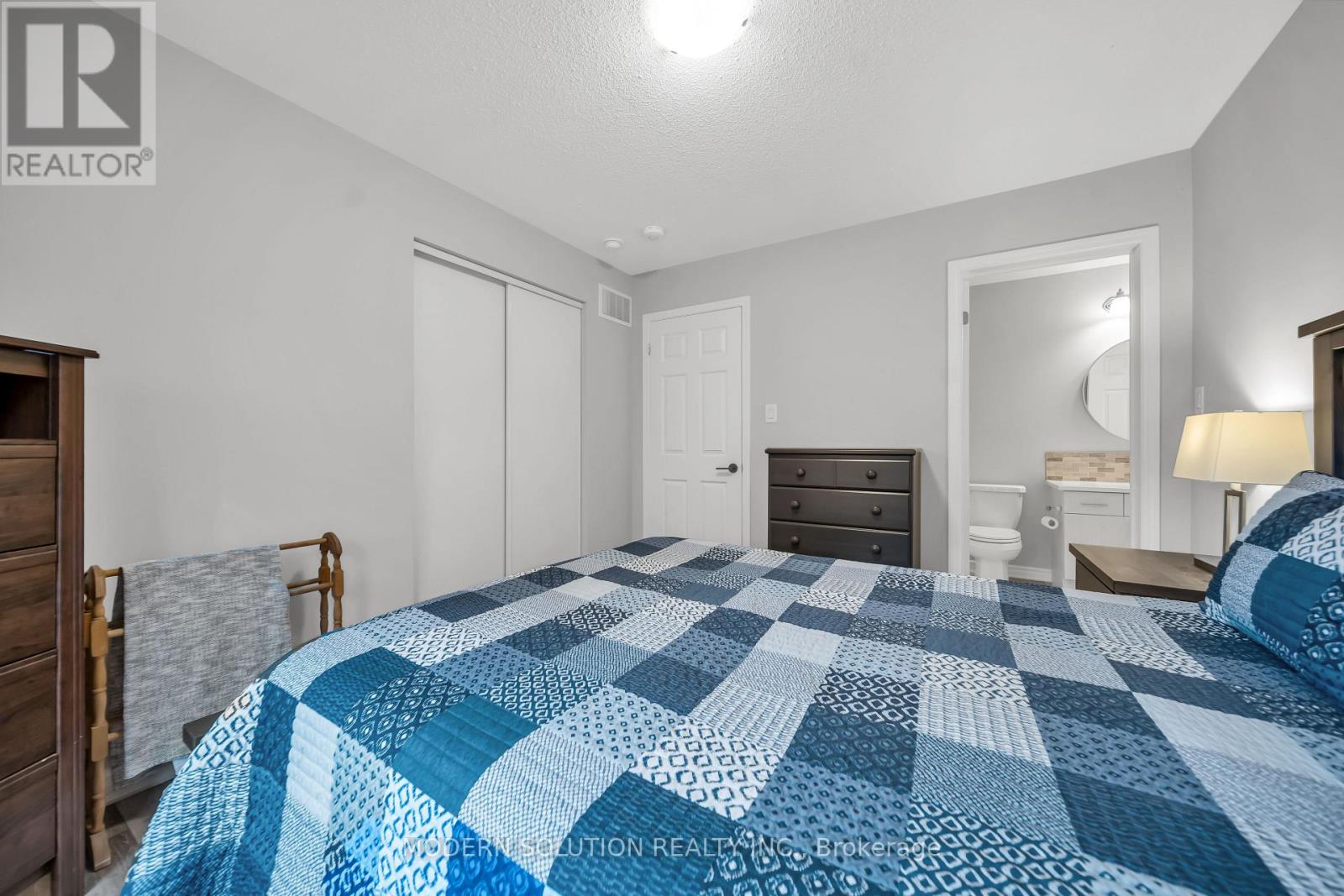 16 Stother Crescent, Bracebridge, Ontario  P1L 0G2 - Photo 28 - X13654056
