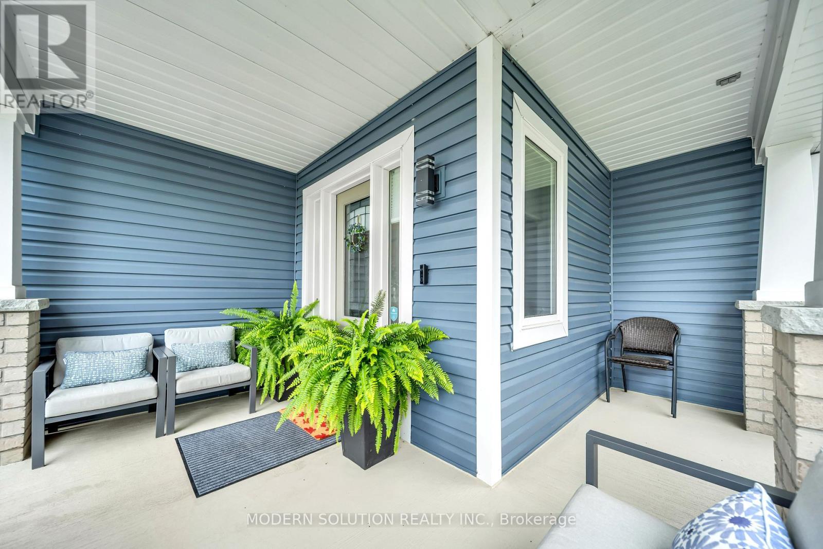 16 Stother Crescent, Bracebridge, Ontario  P1L 0G2 - Photo 3 - X13654056