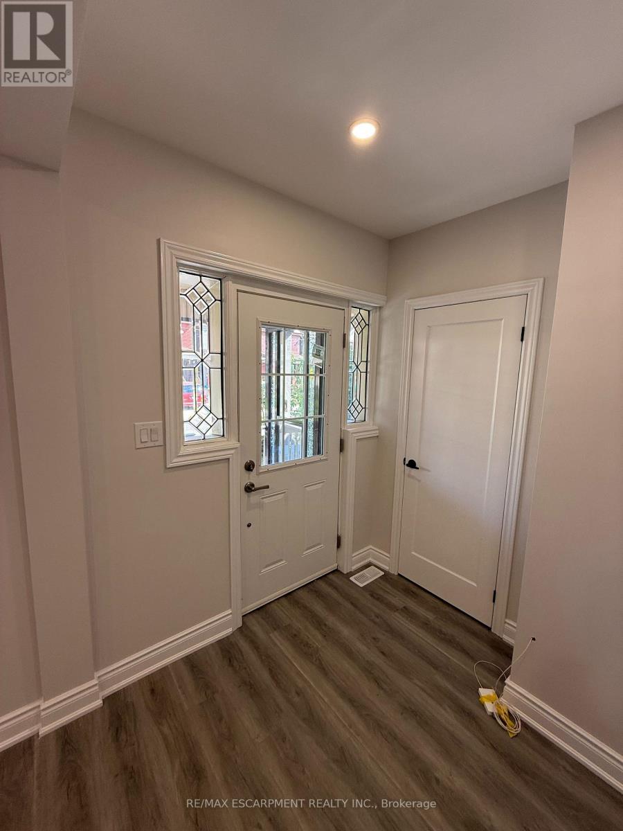 Main - 187 Stirton Street, Hamilton, Ontario  L8L 6G7 - Photo 4 - X13654130