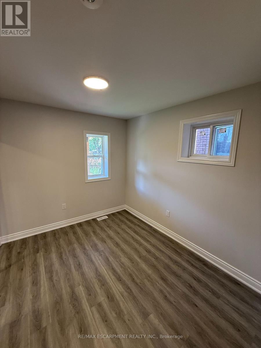 Main - 187 Stirton Street, Hamilton, Ontario  L8L 6G7 - Photo 8 - X13654130