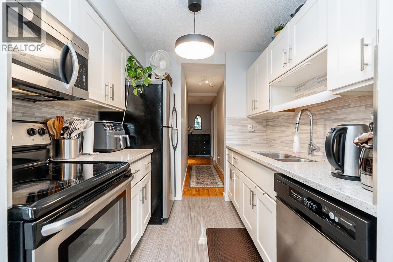 704 9541 Erickson Drive, Burnaby, British Columbia  V3J 7N8 - Photo 17 - R3153893