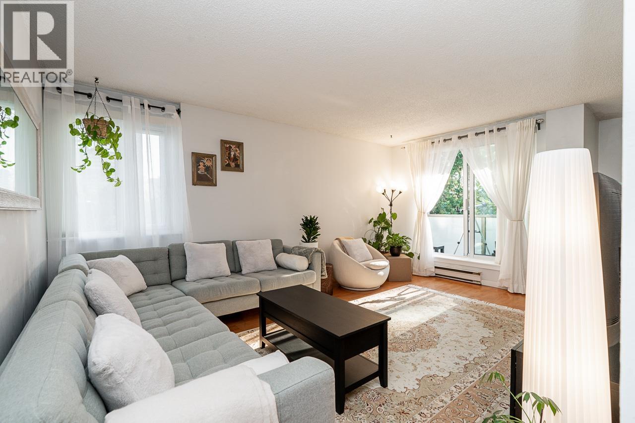 704 9541 Erickson Drive, Burnaby, British Columbia  V3J 7N8 - Photo 9 - R3153893