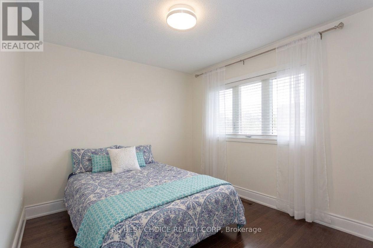 68 Carron Avenue, Vaughan, Ontario  L6A 1Y6 - Photo 17 - N13628264
