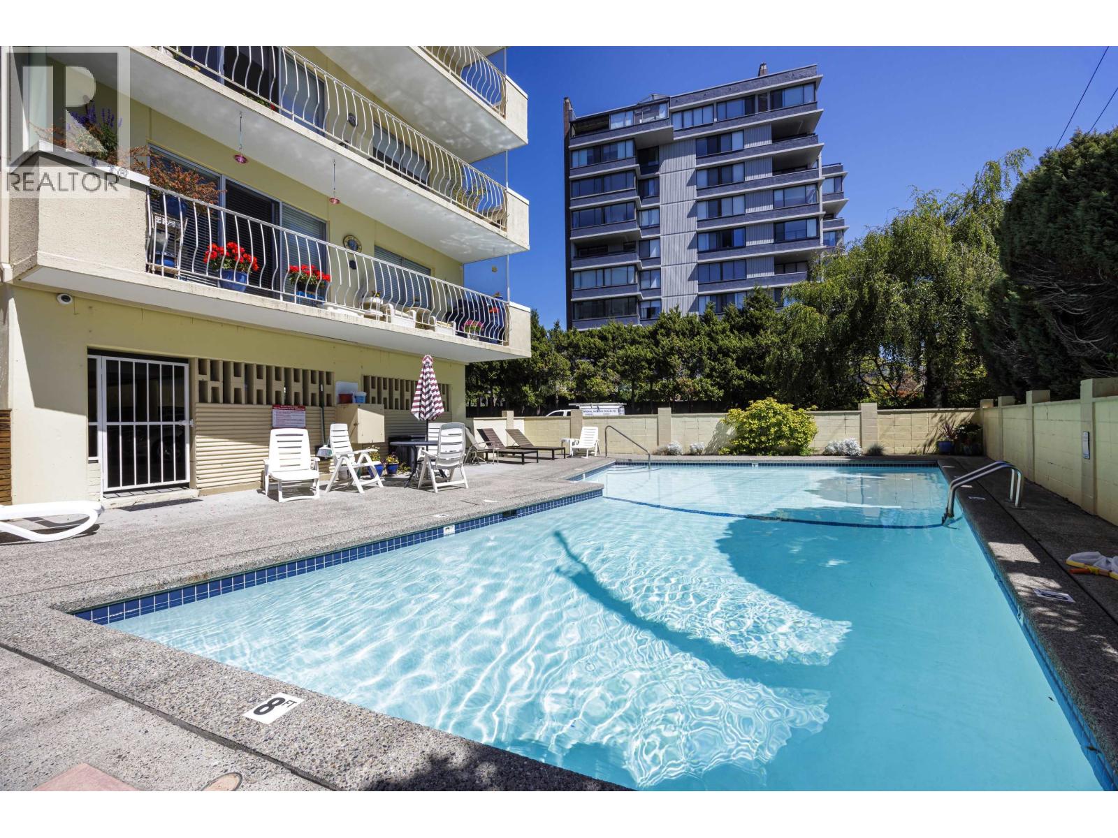 705 2187 Bellevue Avenue, West Vancouver, British Columbia  V7V 1C2 - Photo 1 - R3152499