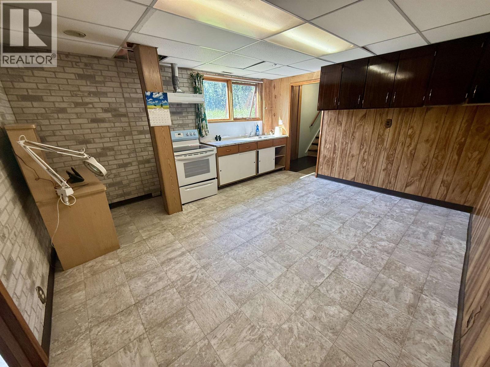 2855 Silvercrest Road, Prince George, British Columbia  V2K 1R3 - Photo 16 - R3153967