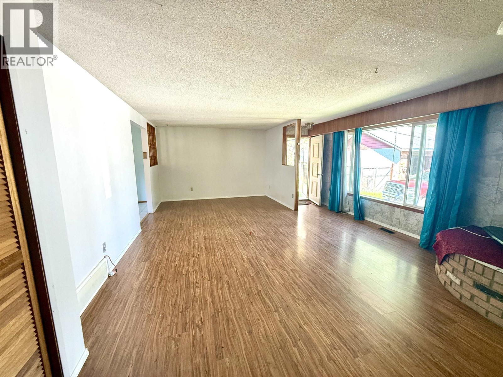 2855 Silvercrest Road, Prince George, British Columbia  V2K 1R3 - Photo 4 - R3153967