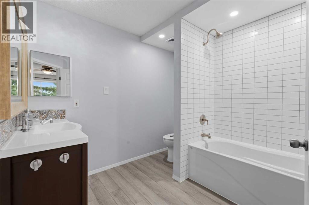 104, 3130 66 Avenue SW, Calgary, Alberta  T3E 5K8 - Photo 22 - A2335656
