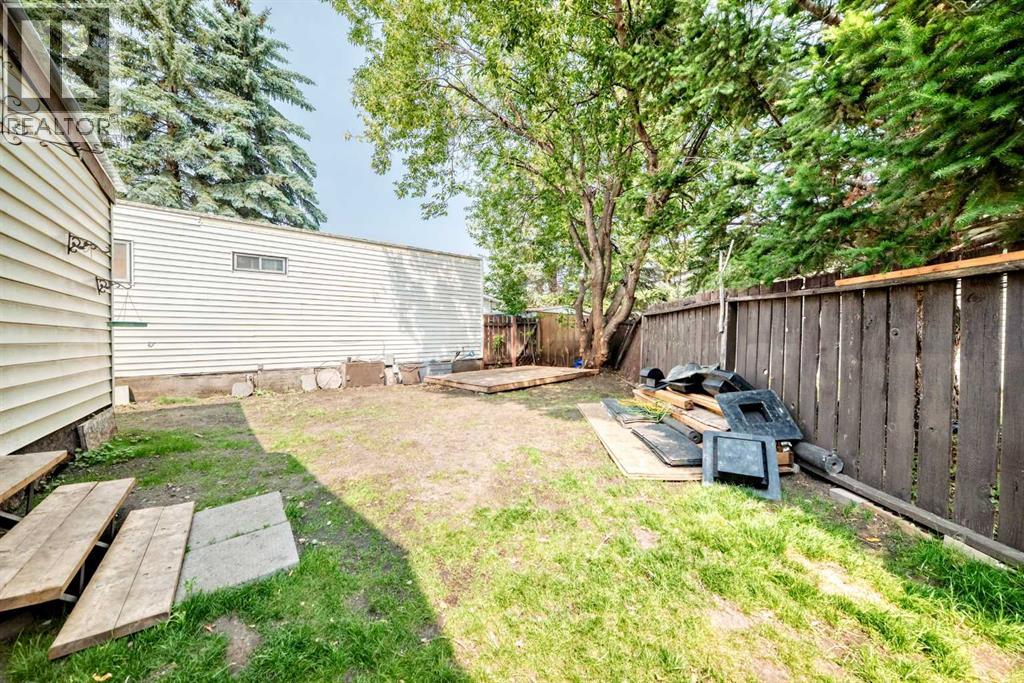 350, 3223 83 Street NW, Calgary, Alberta  T3B 5N9 - Photo 38 - A2334552