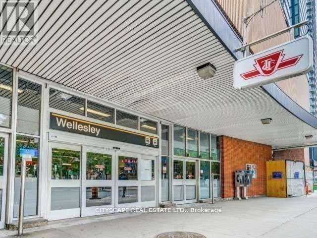 1210 - 11 St Joseph Street, Toronto, Ontario  M4Y 1J8 - Photo 15 - C13654146