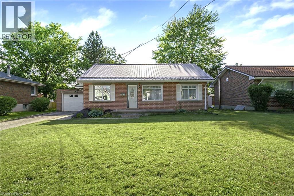 24 Park Street, Aylmer, Ontario  N5H 2P3 - Photo 5 - 40838279