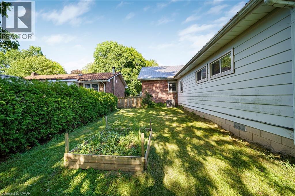 24 Park Street, Aylmer, Ontario  N5H 2P3 - Photo 42 - 40838279
