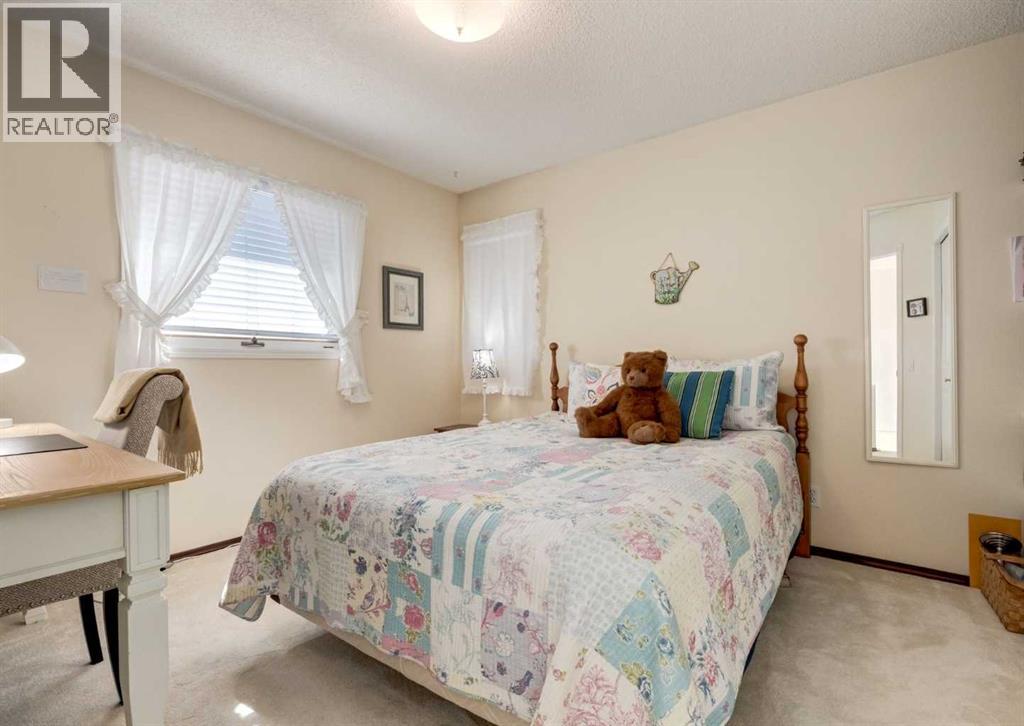 83 Gleneagles Close, Cochrane, Alberta  T4C 1N7 - Photo 25 - A2304283