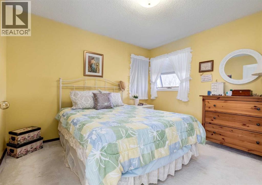 83 Gleneagles Close, Cochrane, Alberta  T4C 1N7 - Photo 23 - A2304283