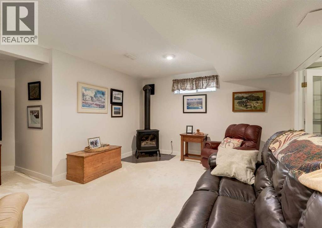 83 Gleneagles Close, Cochrane, Alberta  T4C 1N7 - Photo 30 - A2304283