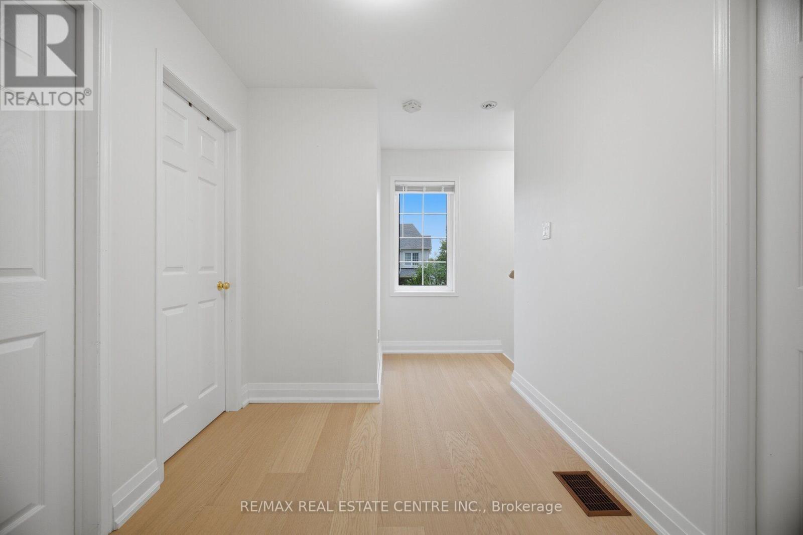 10 - 2360 Parkhaven Boulevard, Oakville, Ontario L6H 7S6 - Photo 26 - W13654154