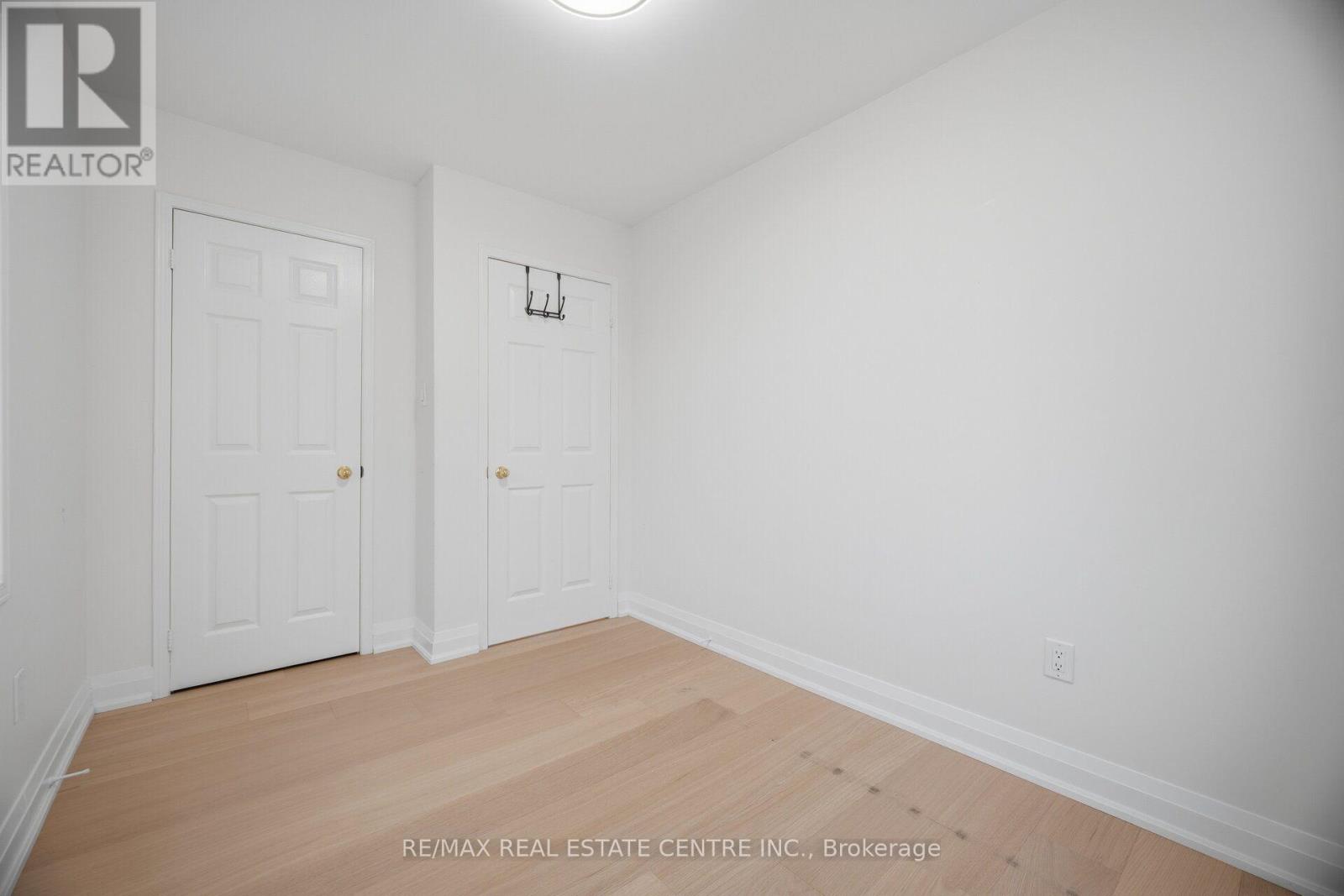 10 - 2360 Parkhaven Boulevard, Oakville, Ontario L6H 7S6 - Photo 37 - W13654154