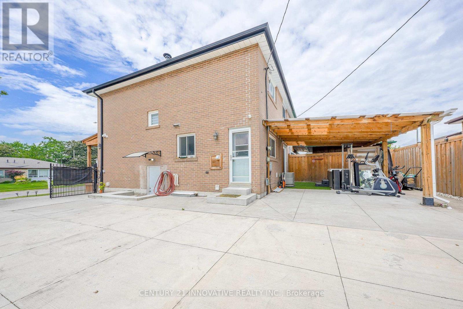 13 Dorset Drive, Brampton, Ontario L6T 2Y1 - Photo 35 - W13654182