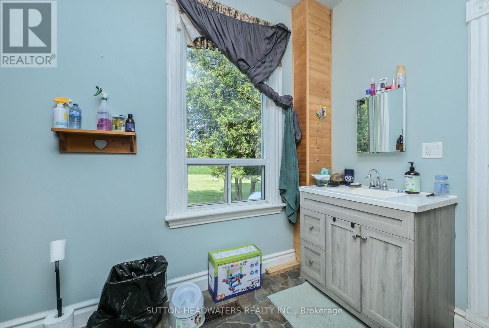 8526 Eramosa Townline, Centre Wellington, Ontario  N1H 6H7 - Photo 13 - X13654140