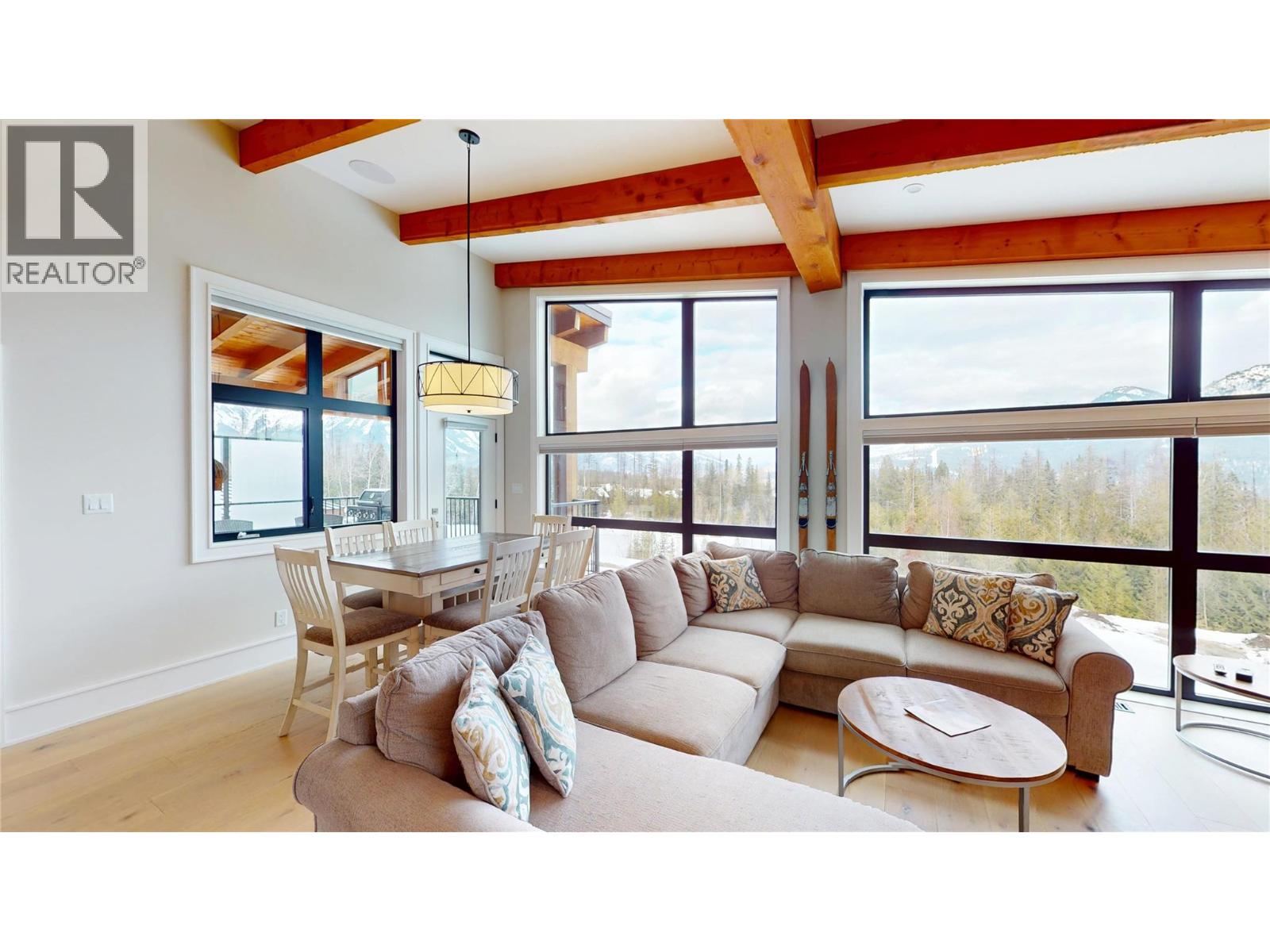5418 Resort Drive, Fernie, British Columbia  V0B 1M6 - Photo 9 - 10337704