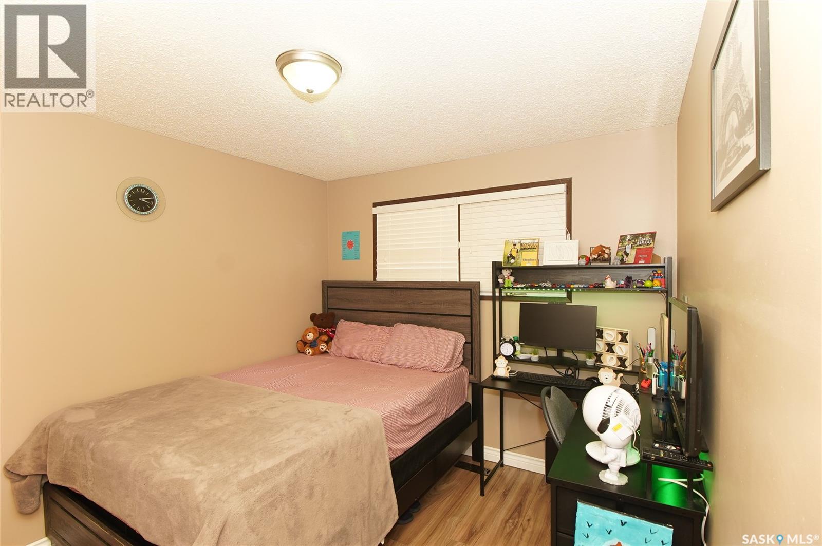 18 Kyle Street, Regina, Saskatchewan  S4R 6R6 - Photo 27 - SK045011