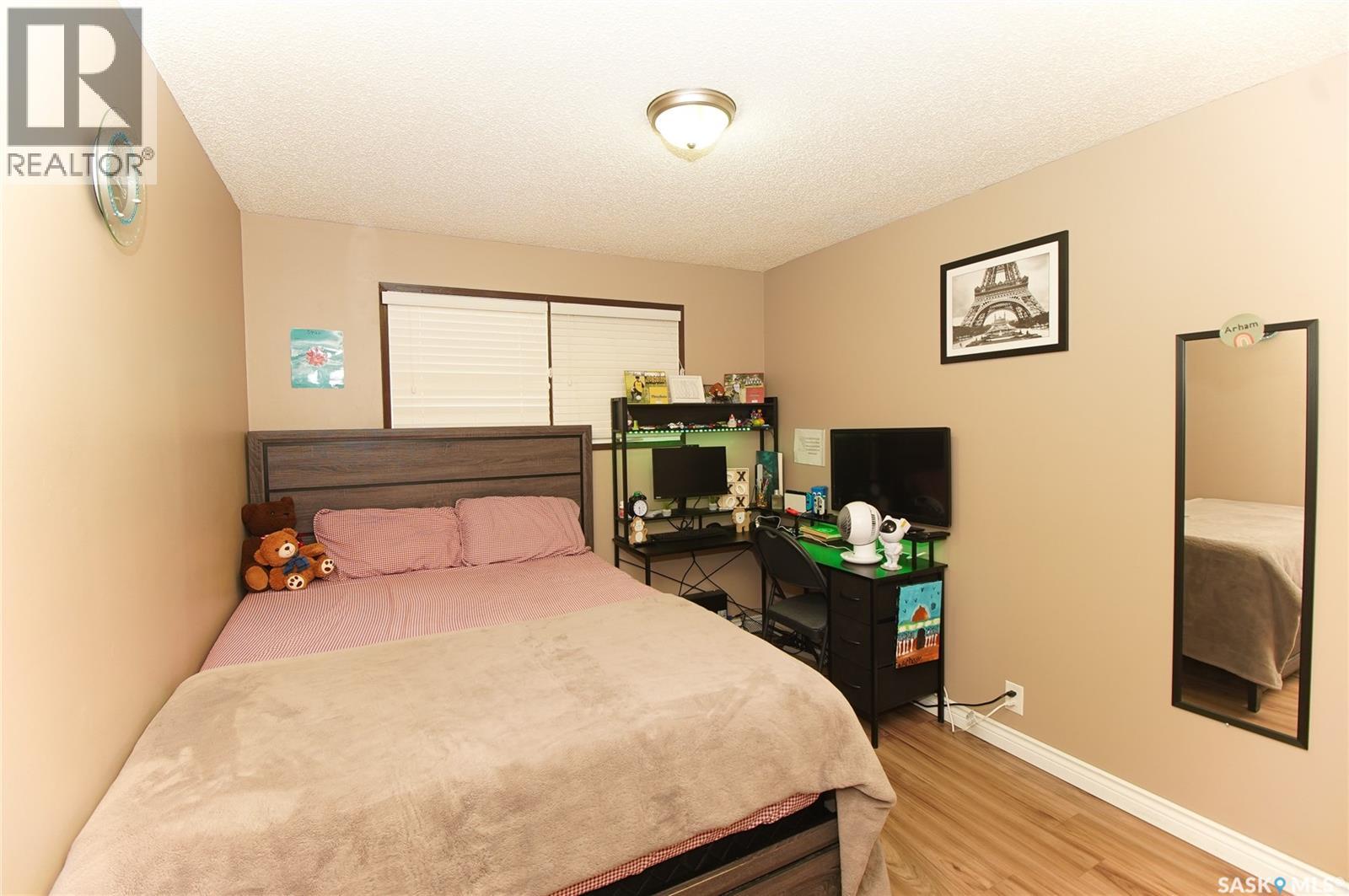 18 Kyle Street, Regina, Saskatchewan  S4R 6R6 - Photo 28 - SK045011