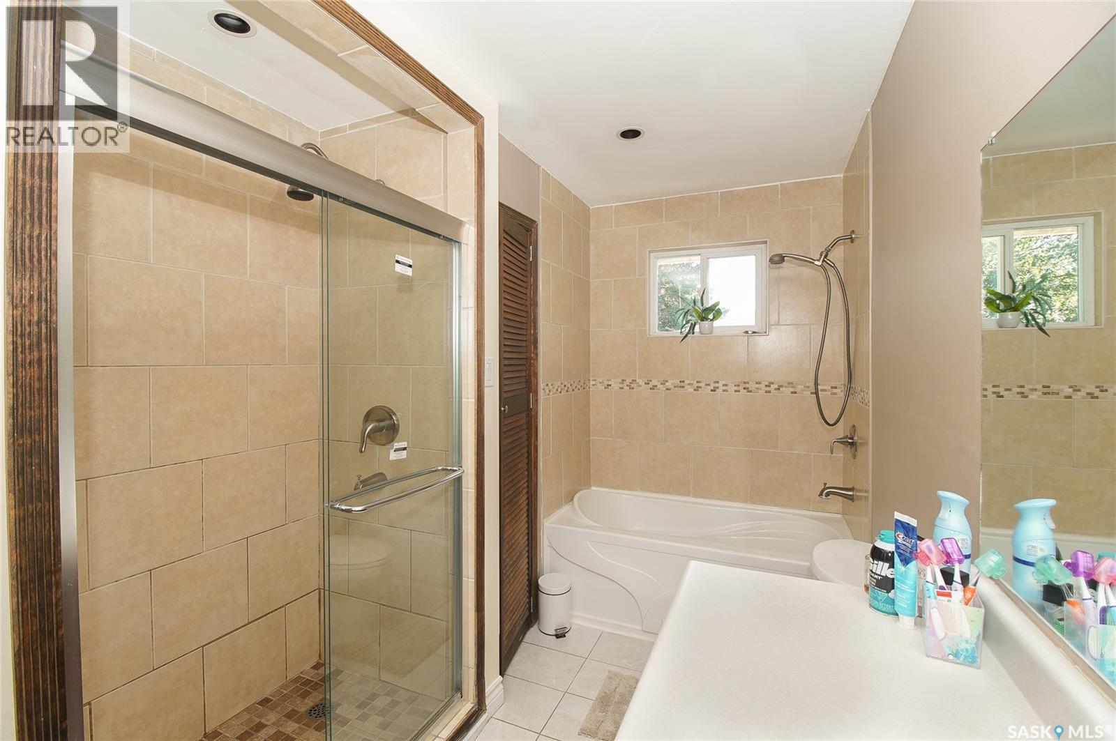 18 Kyle Street, Regina, Saskatchewan  S4R 6R6 - Photo 32 - SK045011