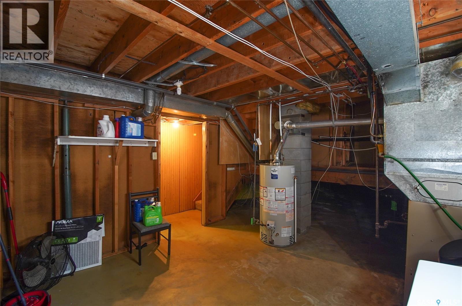 18 Kyle Street, Regina, Saskatchewan  S4R 6R6 - Photo 45 - SK045011