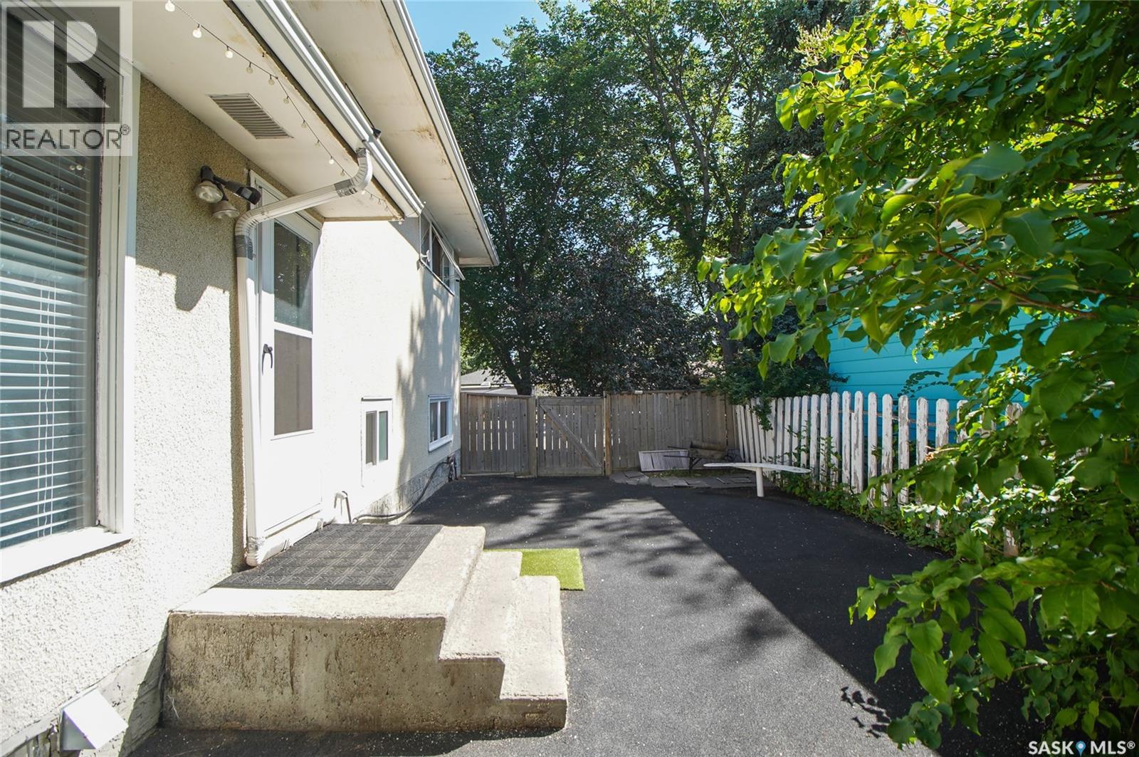 18 Kyle Street, Regina, Saskatchewan  S4R 6R6 - Photo 53 - SK045011