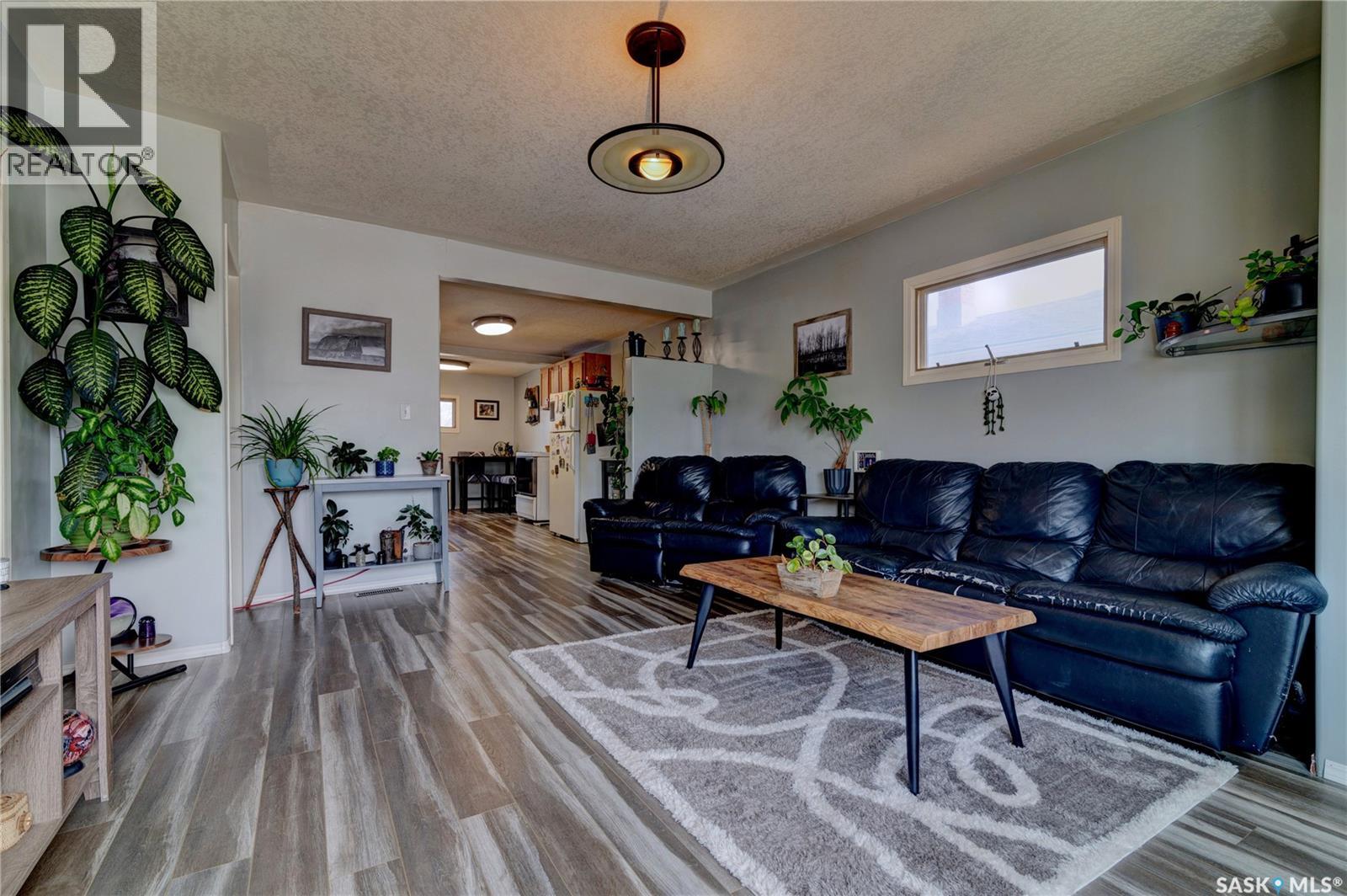 1230 Dewdney Avenue E, Regina, Saskatchewan  S4N 0E3 - Photo 5 - SK044815